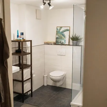 Ruhiges Apartment Mit Grossem Balkon Und Stellplatz Leipzig Eksteriør billede
